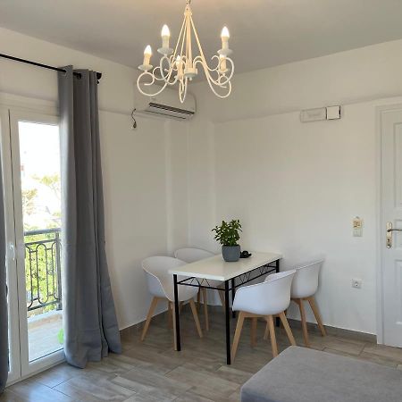 Filia Suite-Apartment Agia Anna  Extérieur photo