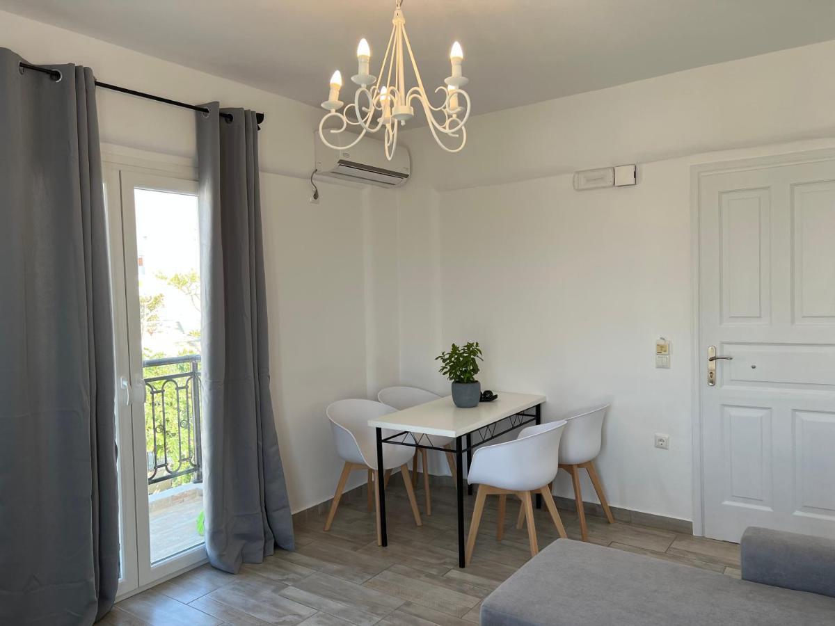 Filia Suite-Apartment Agia Anna  Extérieur photo